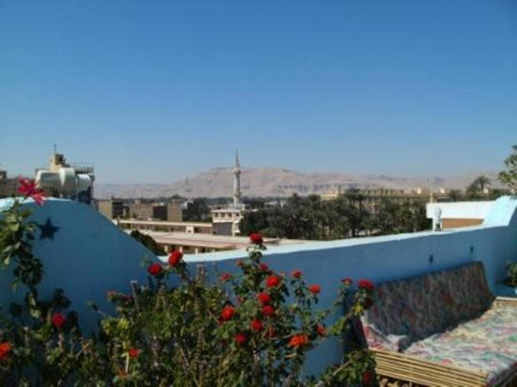 Bob Marley House Sherief Hotel Luxor Exterior photo